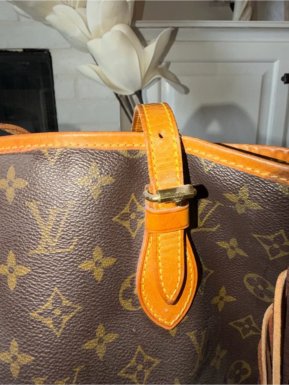 Louis Vuitton Monogram Canvas Fringe Shoulder Bag in Brown and Tan - Picture 9 of 14